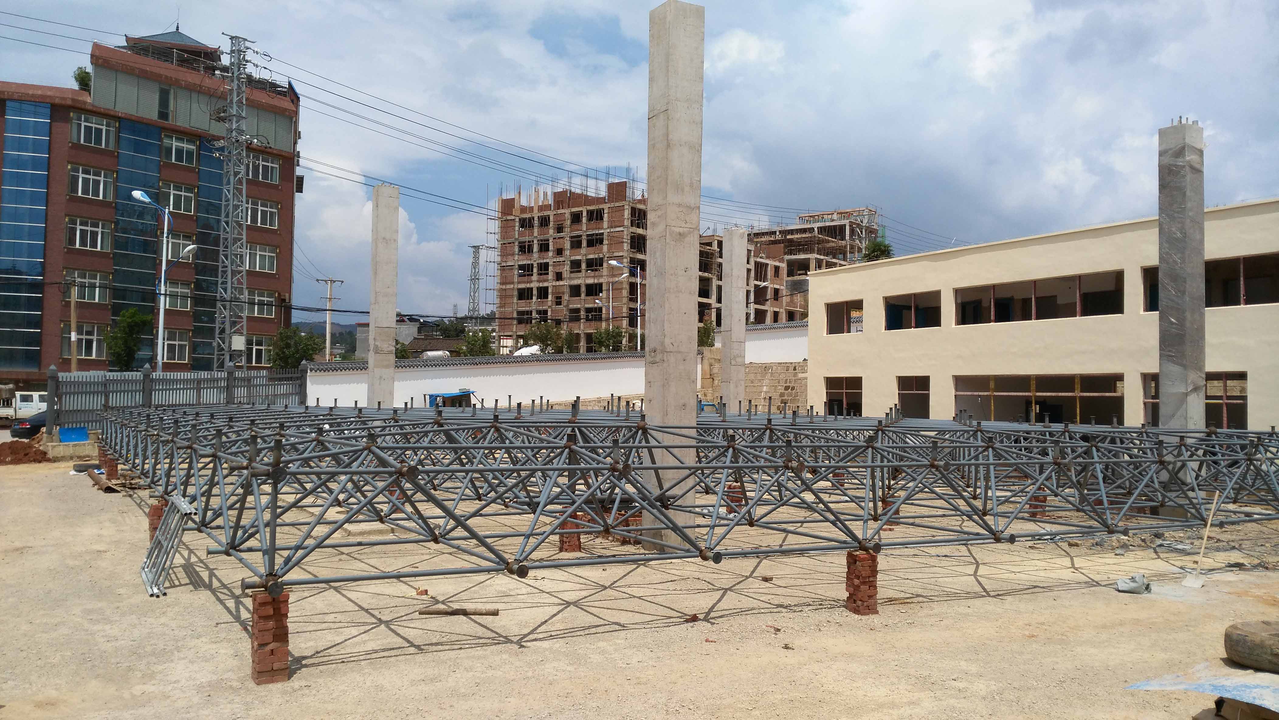 阿里小型加油站网架